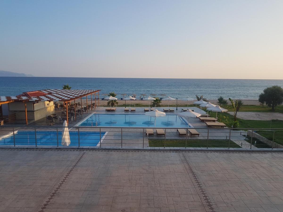 Ocean Hotel Resort 카스트로시키아 외부 사진