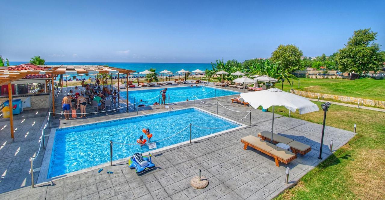 Ocean Hotel Resort 카스트로시키아 외부 사진